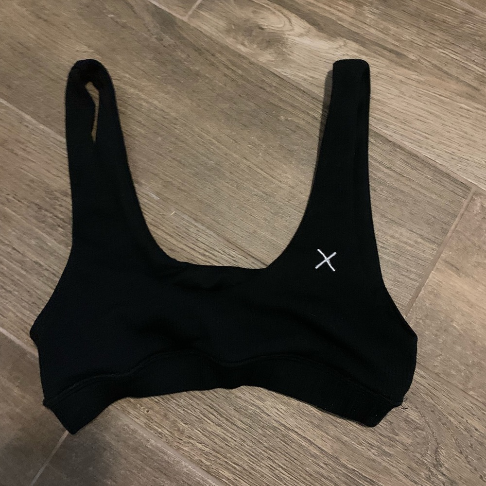 Boutine LA bikini top